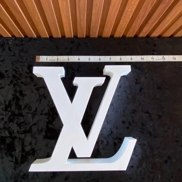 Rare Large 8.5" White LV Art Decor - Picture 5 of 6